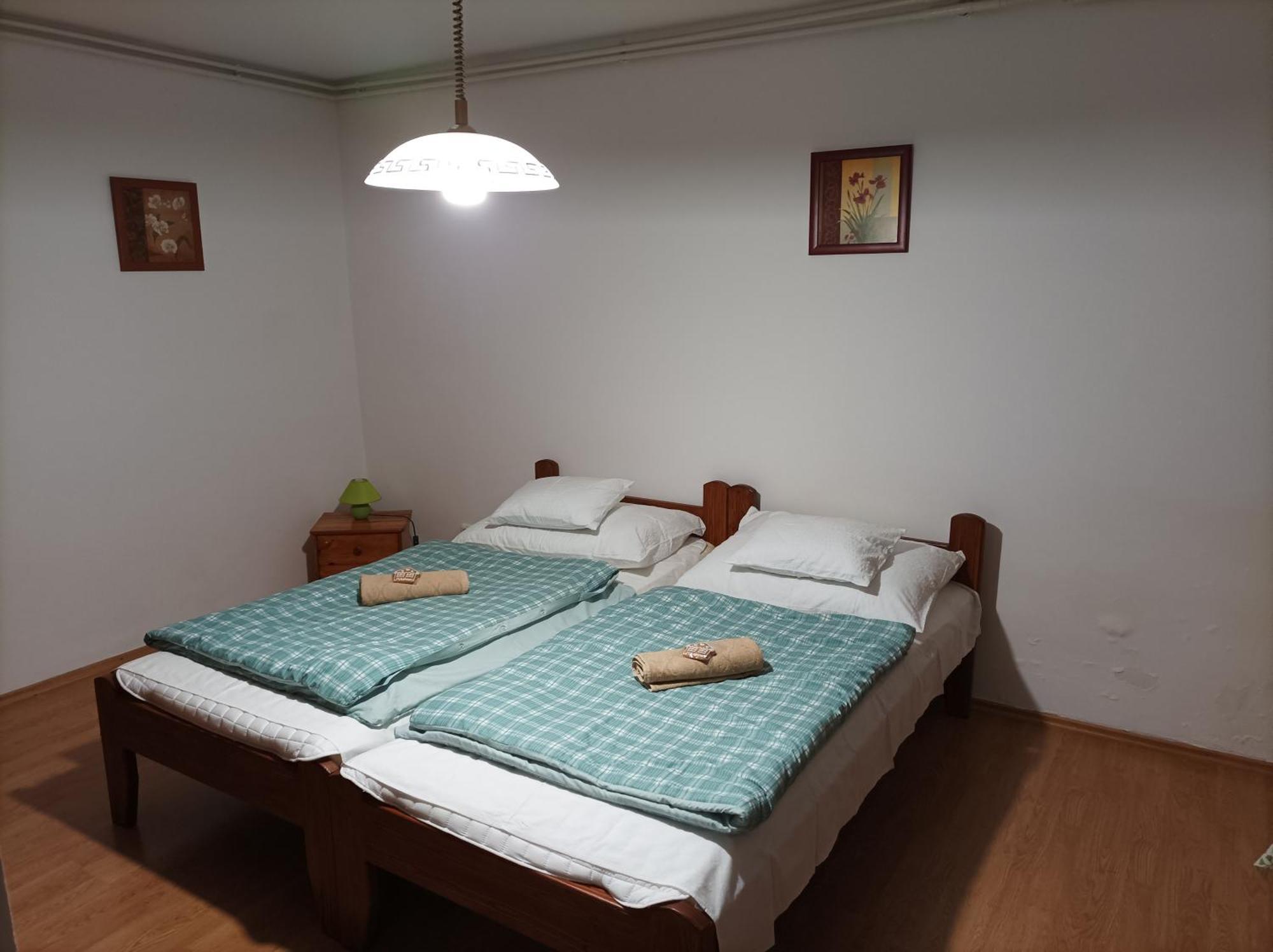 Kemences Vendeghaz Hotel Mikohaza Bagian luar foto